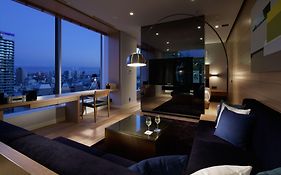 โรงแรมชินจูกุ แกรนเบลล์